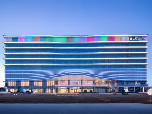 La Quinta by Wyndham Weifang South hotel
