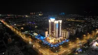 Yiyuan Yuantai Jinghe International Hotel - parking