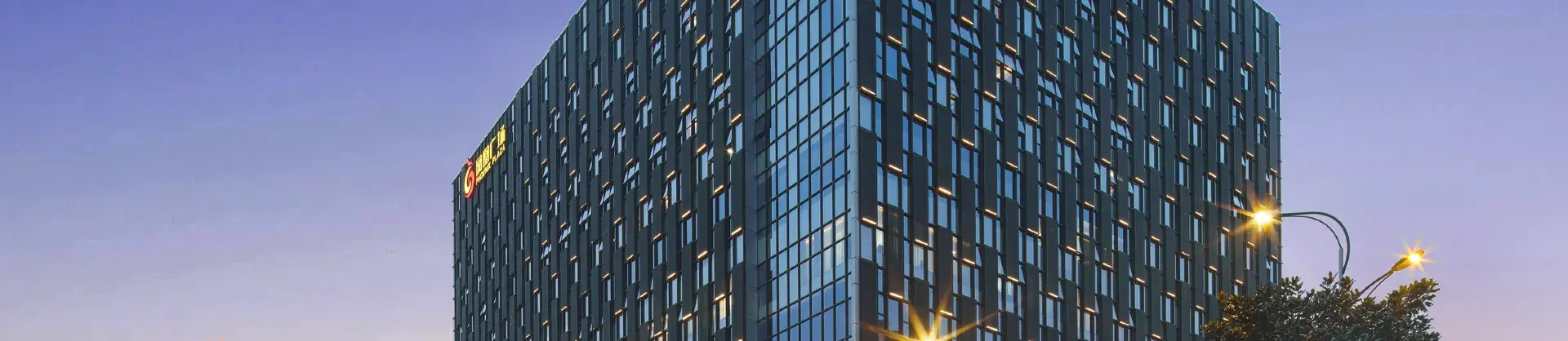 Four-Star Hotels