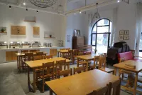 延安左右客民宿