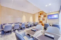 โรงแรมลาวานด์ สถานีศูนย์รถโค้ช หยูนหยาง - พร้อมอาหารเช้า