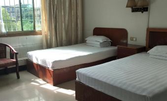 Yongzhou Xinyue Guest House