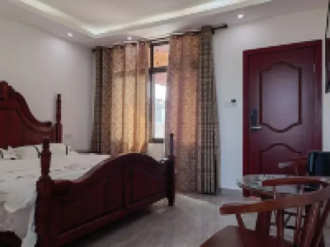 馨逸小院民宿（青城山高鐵站店）