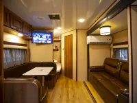 Yunshan Shengjing Boutique RV Homestay (Qingyansi Branch) 베이전 호텔