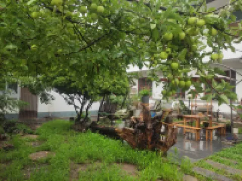 Huguan Youyicun Inn
