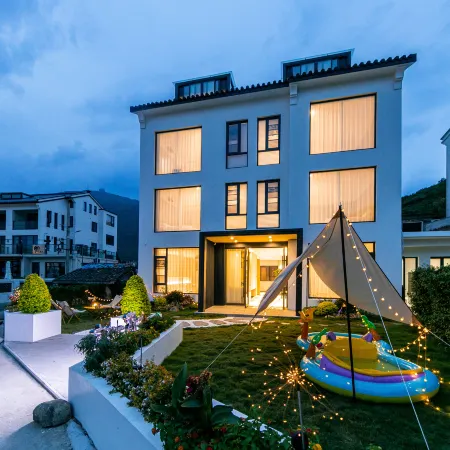 Zhujiajian Seaside Villa