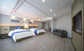 Yiyang CC Hotel