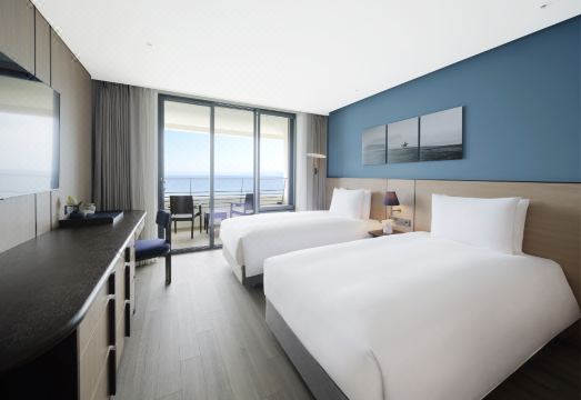 3. 파르나스 호텔 ..