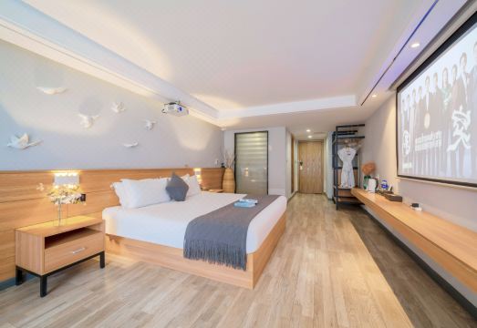 Nansheng Boutique Hotel (Chongqing Longhu Times Paradise Walk)Hotel Overview