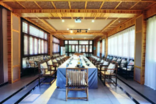 Youyi Qiuyin Huashe Homestay