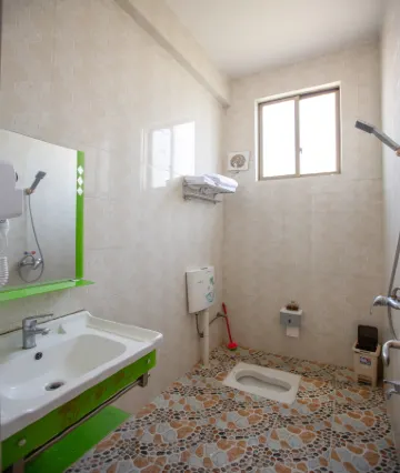 Weizhou Island Youxuanjia Inn Отели рядом с достопримечательностью «Great Palace»