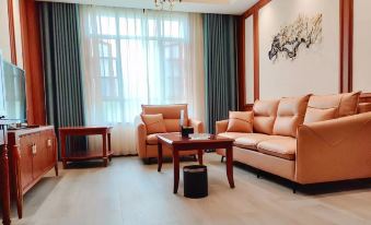 Luoshan Dalang Taosha Hotel
