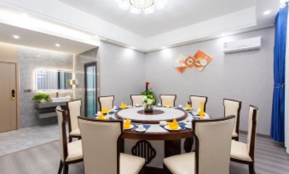 6. 바탕 시둬 호텔..