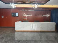 Home Inn Huaxuan Collection Hotel (Erlianhot Xilin Street) - พร้อมอาหารเช้า