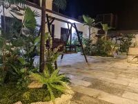 Rezen Select Hotel (Shennongjia Muyu Distribution Center) Hotels near Muyu Town
