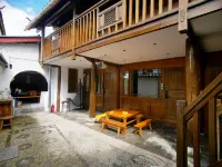 Changfengdu Scholars B&B (North Gate of Lijiang Old Town) - Jacuzzi