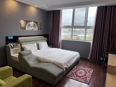 Ziyun Ruiyuan Boutique Hotel Yellow Crane Camp Hot Spring Resort 주변 호텔