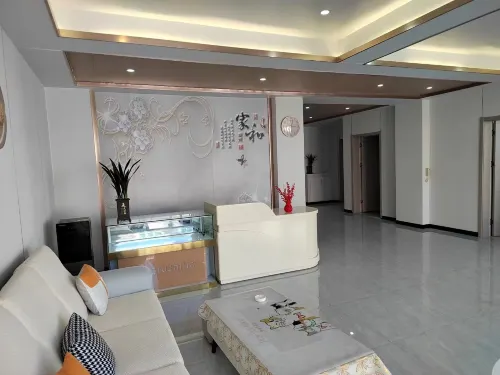 Xingfu Zhijia - مسبح