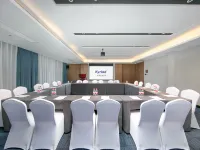 Kyriad Hotel (Luzhou High-speed Railway Station Southwest Medical University) Hotels in Luzhou