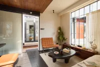 Floral Hotel · Jiuhuashan Nanyue hotel (Meat Body Palace Branch)