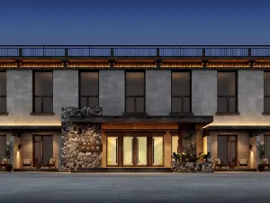 Mid-levels Hot Spring Home