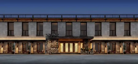 Mid-levels Hot Spring Home