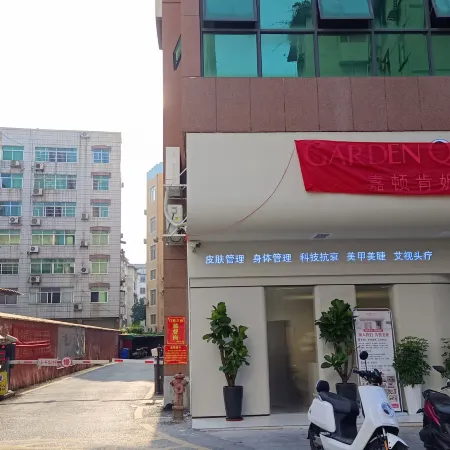 Dajin Xiaozhan Apartment (Jinchengjiang Huijin International Branch)