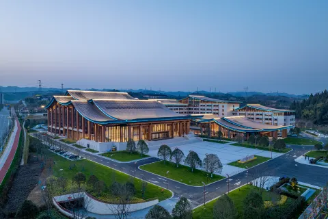 THREE GORGES HOTEL