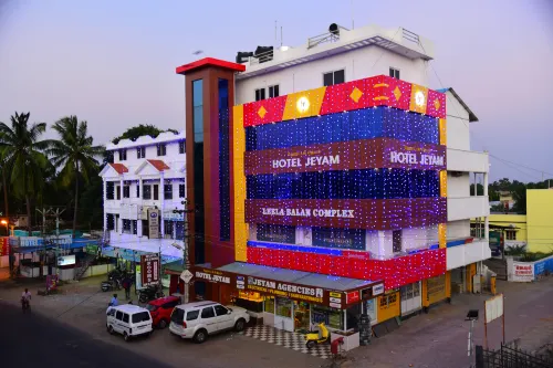 hotel jeyam - breakfast