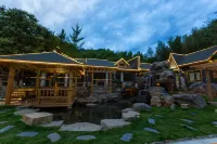 Ningguo Towards the Water Tourist Hotel