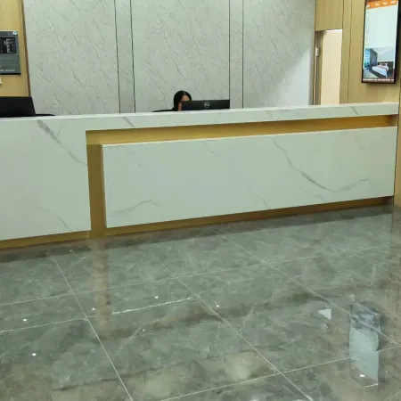 Haifeng Weiduo Apartment (Tianhong Shopping Center)