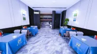 Keshan Xierman Hotel Hotel di Keshan County