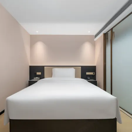 PEARLMESSI HOTEL