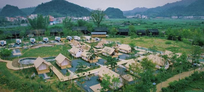 Guanglv Le Xing Zhi Qu De Tian Border Camp Homestay โรงแรมในต้าซิน เคาน์ตี้