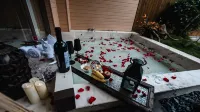 Baoxing Yunshang Xuxi Hot Spring Hotel Hotels in Baoxing