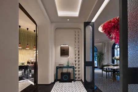 Wenzhou Yongtang Garden Hotel Отели рядом с достопримечательностью «Wenzhou Vocational College of Science & Technology (West to Wenzhou Bureau of Land and Resources Lucheng Branch)»