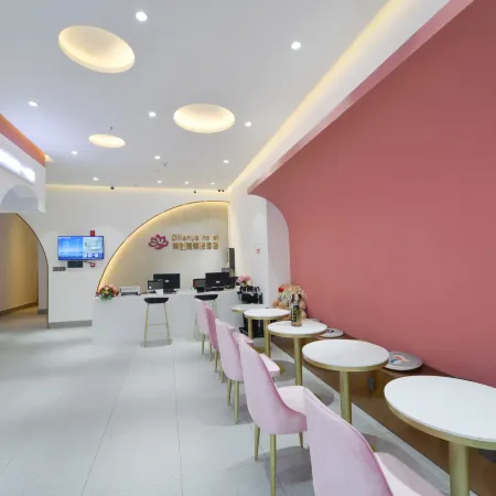 Dilianya Boutique Hotel (Nanning Railway Station Guangxi‑University Metro Station Branch)