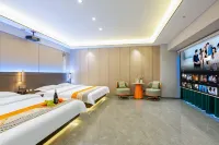 Cloud Coast Future • Smart Homestay (Shijiazhuang Train Station Store)