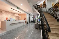 Yilong Haiya Hotel (Ningbo Yuyao Yangming West Road)