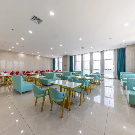Heart Anchor Hotel (Xining Caojiabao International Airport)