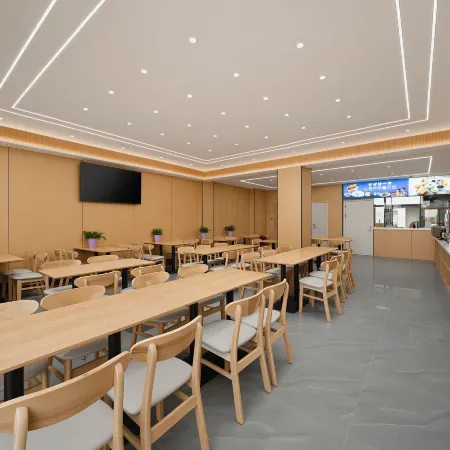 Ruicheng Hotel (Jiji Lake Branch, Qitai County)