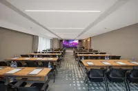 Elong Hotel (Hefei Pearl Plaza Sports Center) - 4-Star