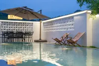 Buwan · Forest Style Pool Party · Family Vacation Boutique Stay - Infinity Pools