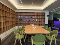 DOALAND V Hotel (Guilin Two Rivers and Four Lakes Elephant Trunk Hill) - 4성급