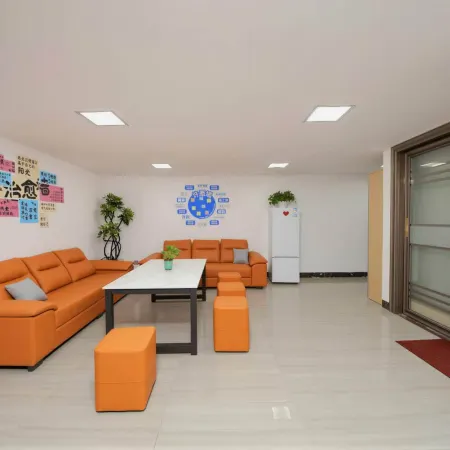 Mufeng Youth Hostel (Panyu Nancun Wanbo Metro Station Branch)