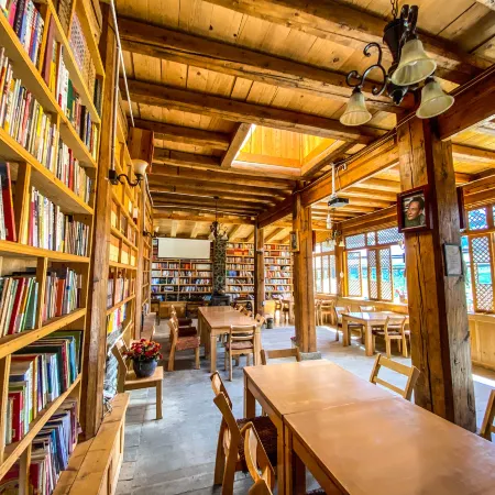 Trachung Tsang Eco Lodge