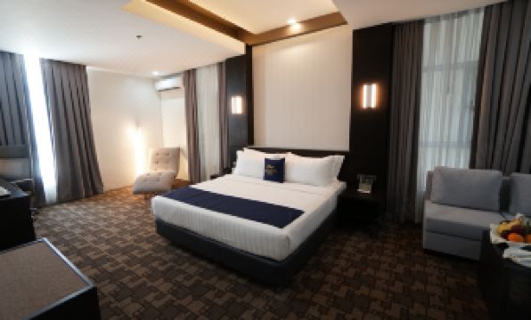 Mezzo Hotel
