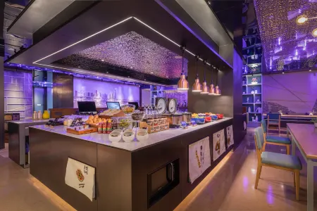 CityNote Hotel (Guangzhou Zhujiang New City  Taikoohui Store) Отели рядом с достопримечательностью «Guangdong Technical College of Water Resources and Electric Engineering Tianhe Campus»