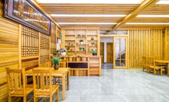 Dongshe Inn