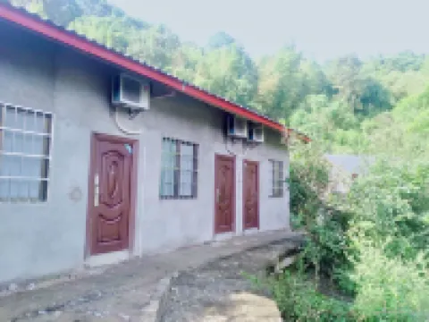 Chongqing Shishi Farmhouse